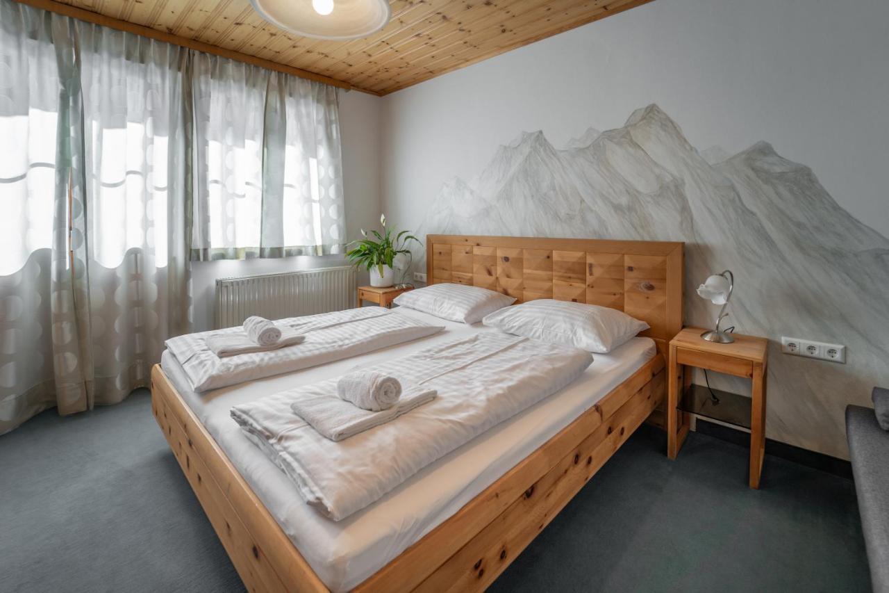Landhotel - Apartments Bauer Hintergöriach Εξωτερικό φωτογραφία